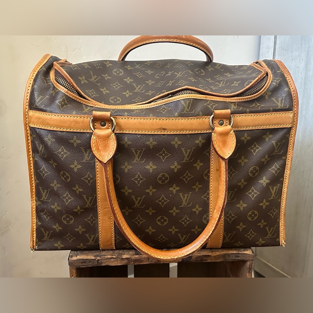 Vintage (1982) Louis Vuitton Brown and Tan Monogram Travel Bag - Picture 1 of 16